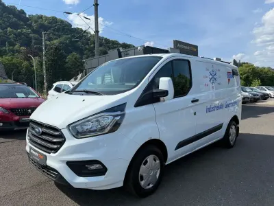 Gebraucht Ford Transit Custom 131 PS (96 kW) 2018 Weiß Van / Kleinbus