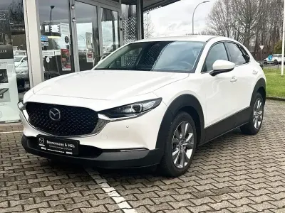 Używany Mazda CX-30 Exclusive-Line 140 KM (102 kW) 2025 Biały SUV