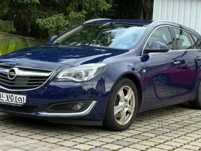 Gebraucht Opel Insignia Innovation 170 PS (125 kW) 2016 Blau Kombi