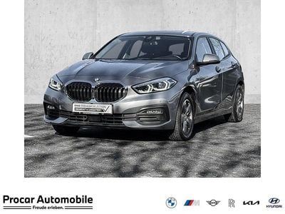 Second-hand BMW 118 Advantage 136 CP (100 kW) 2022 Gri Hatchback