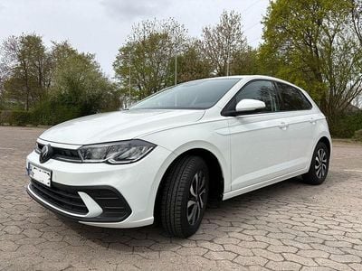 Second-hand VW Polo Active 80 CP (58 kW) 2023 Alb Hatchback
