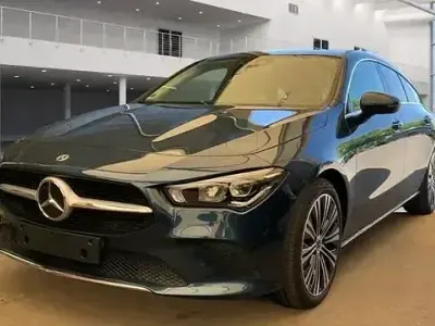 Używany Mercedes CLA200 Shooting Brake 150 KM (110 kW) 2023 Niebieski Kombi