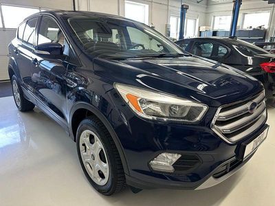 Second-hand Ford Kuga Trend 150 CP (110 kW) 2017 Albastru SUV