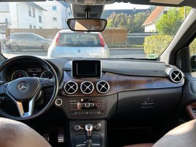 gebraucht Mercedes B200 B 200CDI BlueEFFICIENCY Edition 1