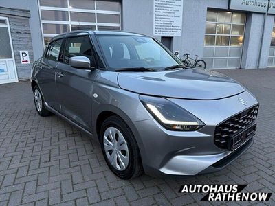 Silber Neu 2025 Suzuki Swift Kleinwagen | 19.590 €
