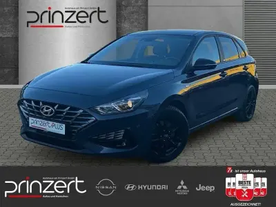 Gebraucht Hyundai i30 Edition 30 160 PS (117 kW) 2021 Teal blue / met Limousine