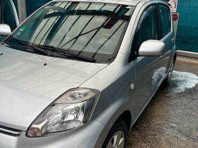 gebraucht Daihatsu Sirion 1.3 mit 70.000 km tüv neu