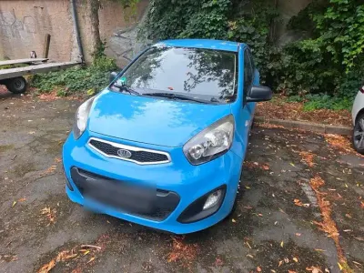 Gebraucht Kia Picanto 69 PS (50 kW) 2012 Blau Kleinwagen