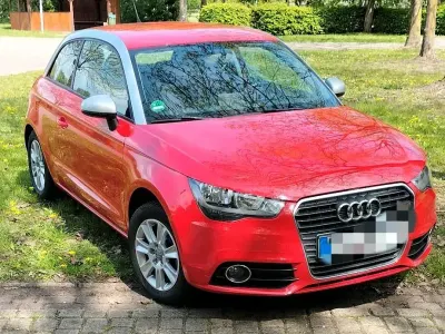 Używany Audi A1 86 KM (63 kW) 2011 Czerwony Hatchback