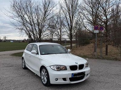 Gebraucht BMW 118 M Sport 143 PS (105 kW) 2011 Weiß Kleinwagen