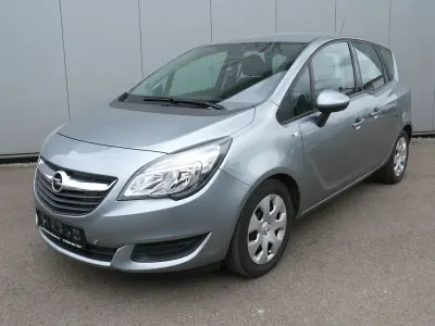 Używany Opel Meriva Edition 101 KM (74 kW) 2014 Srebrny Minivan