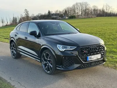 Gebraucht Audi RS Q3 Sportback Sport 400 PS (294 kW) 2024 Schwarz SUV