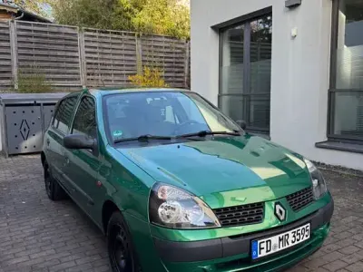 Occasion Renault Clio II 75 ch (55 kW) 2001 Vert Berline