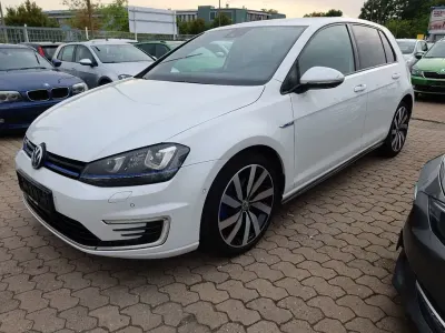 Gebraucht VW Golf VII GTE 150 PS (110 kW) 2016 Weiß Limousine