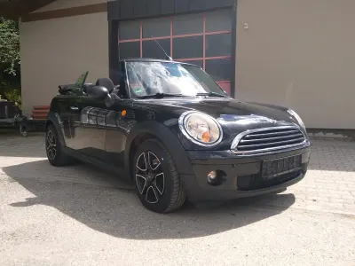 Käytetty Mini One Cabriolet 98 HP (72 kW) 2010 Musta Avoauto