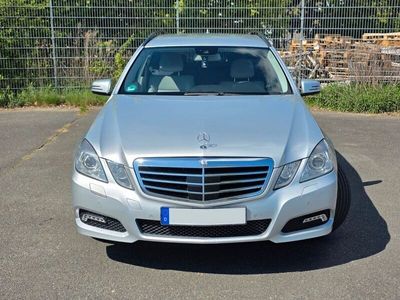 Mercedes E300