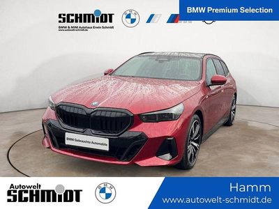 Gebraucht BMW 550e M Sport 489 PS (359 kW) 2024 Rot Kombi