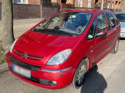 Gebraucht Citroën C4 Picasso 136 PS (100 kW) 2004 Rot Van / Kleinbus
