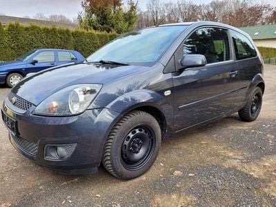 Gebraucht Ford Fiesta 80 PS (58 kW) 2008 Royalgrau met. Kleinwagen