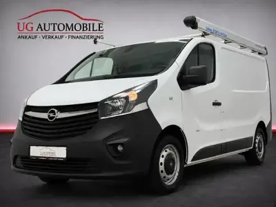 Gebraucht Opel Vivaro 120 PS (88 kW) 2018 Weiß Van / Kleinbus