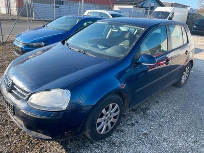 VW Golf V