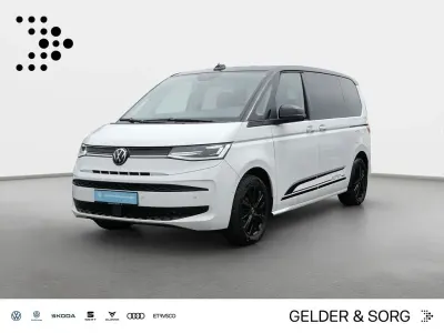 Gebraucht VW Multivan Life 150 PS (110 kW) 2024 Candyweiß Van / Kleinbus