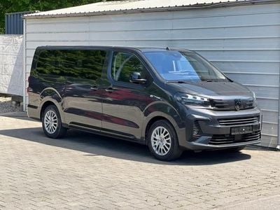 Peugeot Traveller