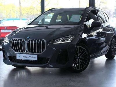 Gebraucht BMW 218 Active Tourer M Sport 136 PS (100 kW) 2024 Sparkling kupfergrau Van / Kleinbus
