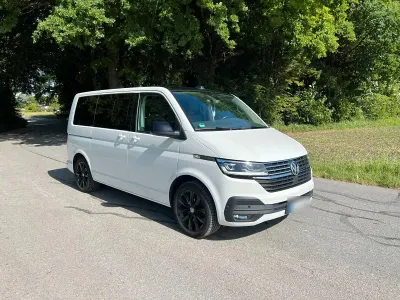 Gebraucht VW Multivan Pro 199 PS (146 kW) 2020 Weiß Van / Kleinbus
