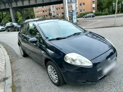 Gebraucht Fiat Punto 65 PS (47 kW) 2009 Schwarz Kleinwagen