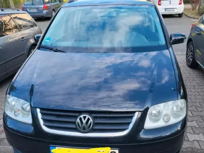 Gebraucht VW Touran 105 PS (77 kW) 2006 Schwarz Van / Kleinbus