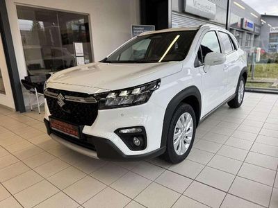 Neu Suzuki SX4 Comfort 129 PS (94 kW) 2025 Weiß SUV