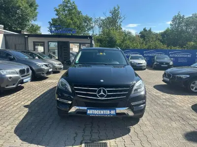 Gebraucht Mercedes ML350 258 PS (189 kW) 2013 Obsidianschwarz  metalliclack SUV