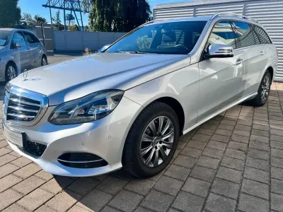 Używany Mercedes E220