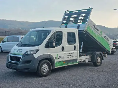 Gebraucht Peugeot Boxer 131 PS (96 kW) 2017 Weiß Van
