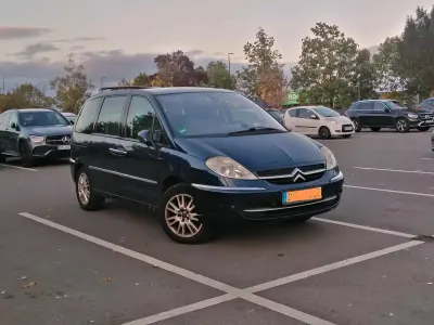 Używany Citroën C8 140 KM (102 kW) 2008 Niebieski Minivan