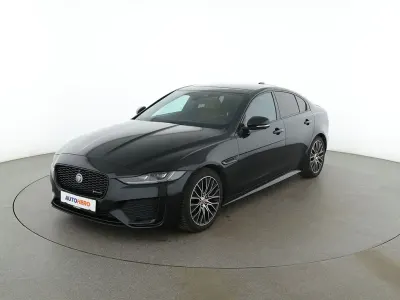 Gebraucht Jaguar XE R-Dynamic 250 PS (183 kW) 2021 Schwarz Limousine