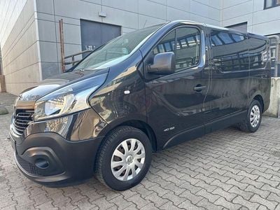 Gebraucht Renault Trafic 125 PS (91 kW) 2016 Schwarz Van / Kleinbus