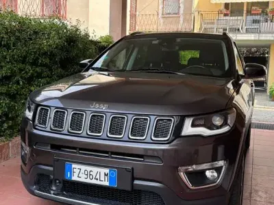 Gebraucht Jeep Compass Limited 140 PS (102 kW) 2020 Braun SUV