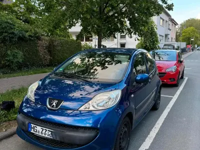 Gebraucht Peugeot 107 68 PS (50 kW) 2007 Blau Kleinwagen