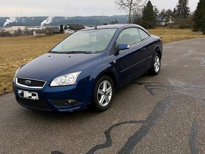 Blau Gebraucht 2007 Ford Focus Cabriolet Cabrio | 4.000 € (Etwas zu teuer)
