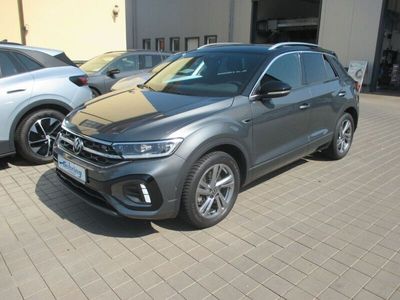 Second-hand VW T-Roc Style 150 CP (110 kW) 2024 Gri SUV