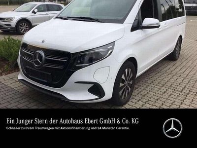 Gebraucht Mercedes EQV300 150 kW (204 PS) 2024 Weiß Van / Kleinbus