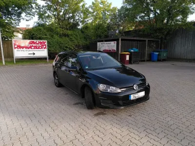 Gebraucht VW Golf VII Comfortline 110 PS (80 kW) 2014 Schwarz Kombi