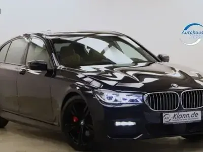 Begagnad BMW 730 M Sport 265 HK (194 kW) 2015 Svart Sedan