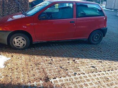 Gebraucht Fiat Punto 50 PS (36 kW) 1996 Rot Kleinwagen