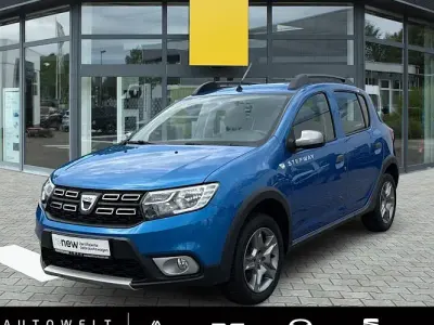 Gebraucht Dacia Sandero Prestige 90 PS (66 kW) 2019 Blau Limousine