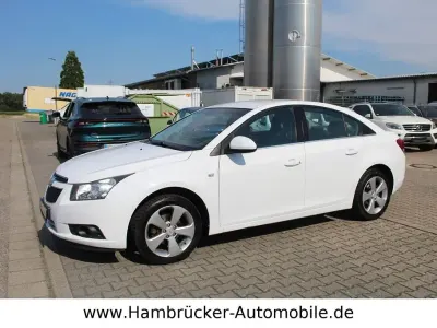 Gebraucht Chevrolet Cruze LT 141 PS (103 kW) 2012 Weiß Limousine
