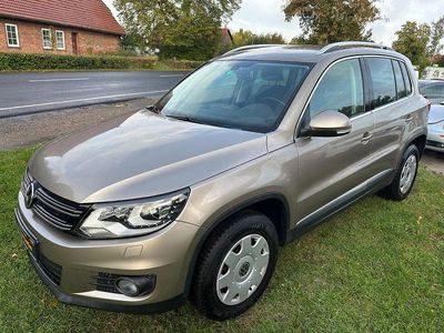 Beige Gebraucht 2012 VW Tiguan Sportline SUV | 11.749 € (Fairer Preis)