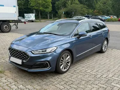Gebraucht Ford Mondeo Vignale 188 PS (138 kW) 2021 Blau Kombi